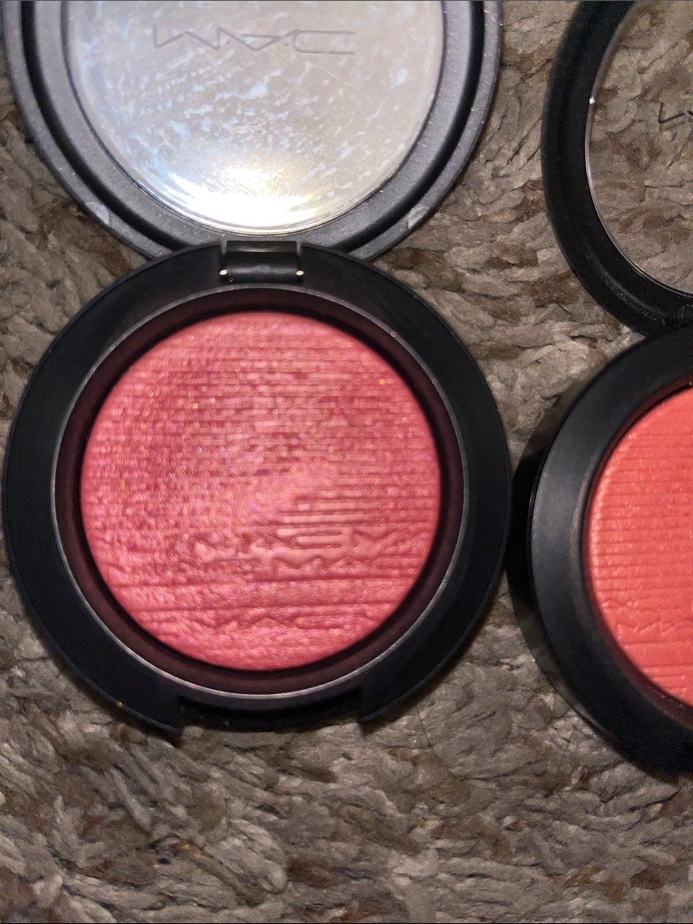 MAC Cosmetics Blush Duo - Pink & Coral Peach - Picture 5 of 5